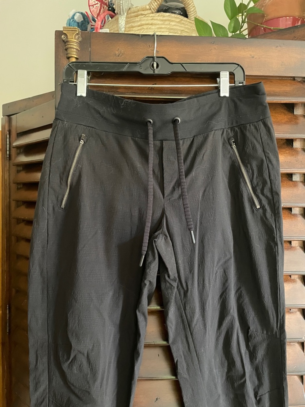 Athleta Jogger Pants Black Size 12 Trekkie - Picture 2 of 7